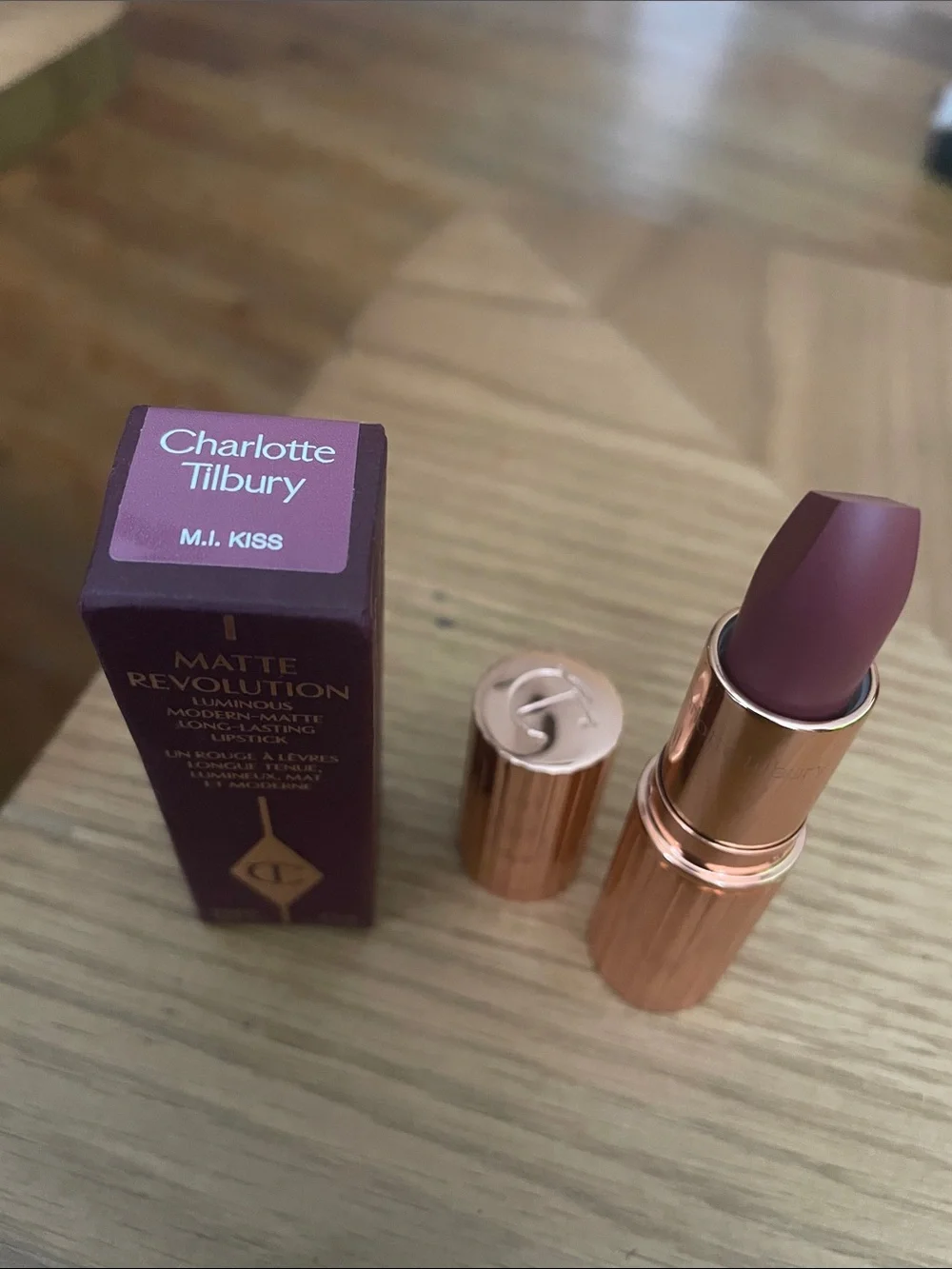 Charlotte Tilbury Matte Revolution Lipstick - Mauve Rose (M.I. Kiss)